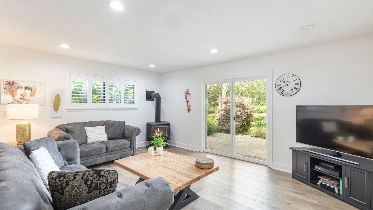 Photo of Livingroom in Sonoma