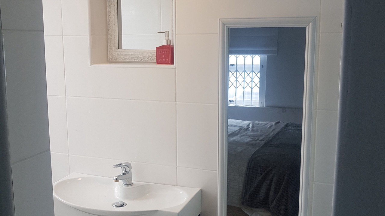 Photo of Bathroom in Gordons Bay Central