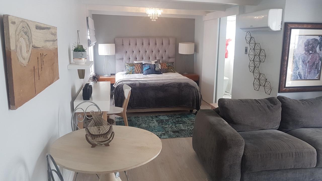Photo of Livingroom in Gordons Bay Central