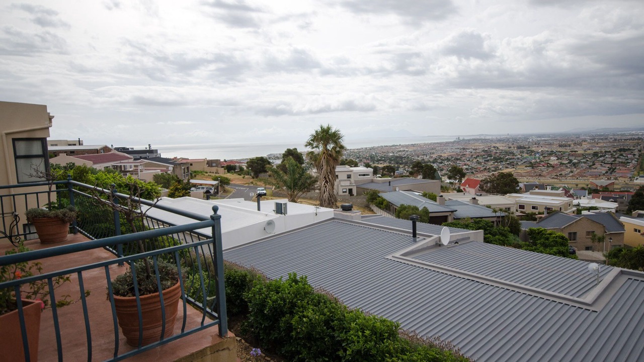 Photo of Others in Gordon's Bay