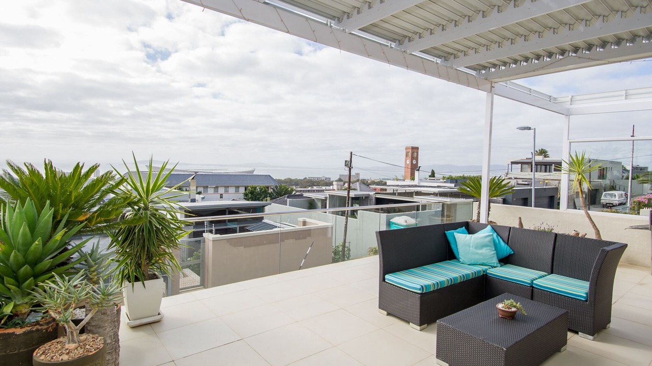 Photo of Patio Balcony in Green Point