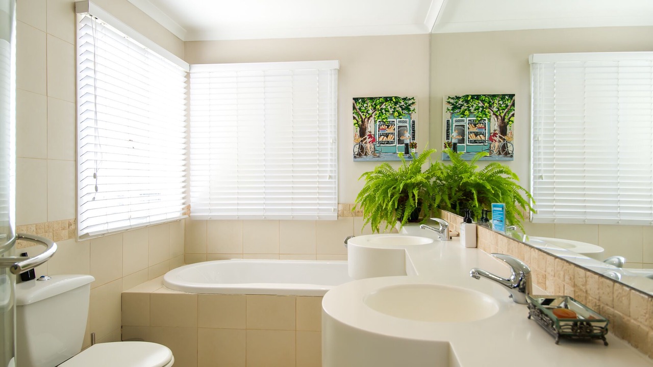 Photo of Bathroom in Green Point
