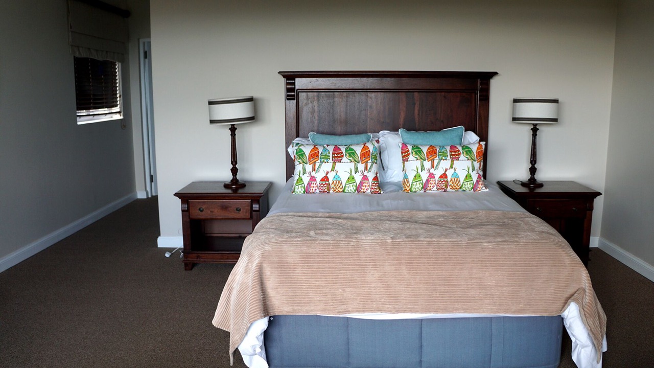 Photo of Bedroom in Pinnacle Point