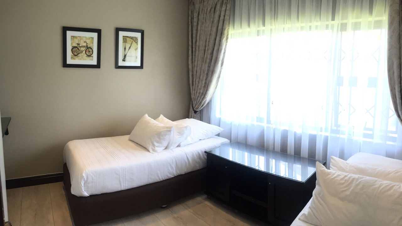 Photo of Bedroom in Robertsham