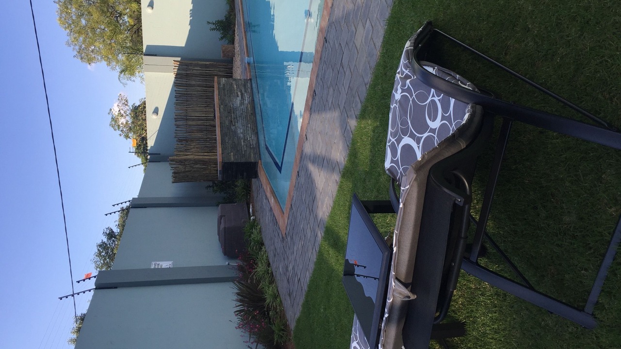 Photo of Outdoor in Robertsham