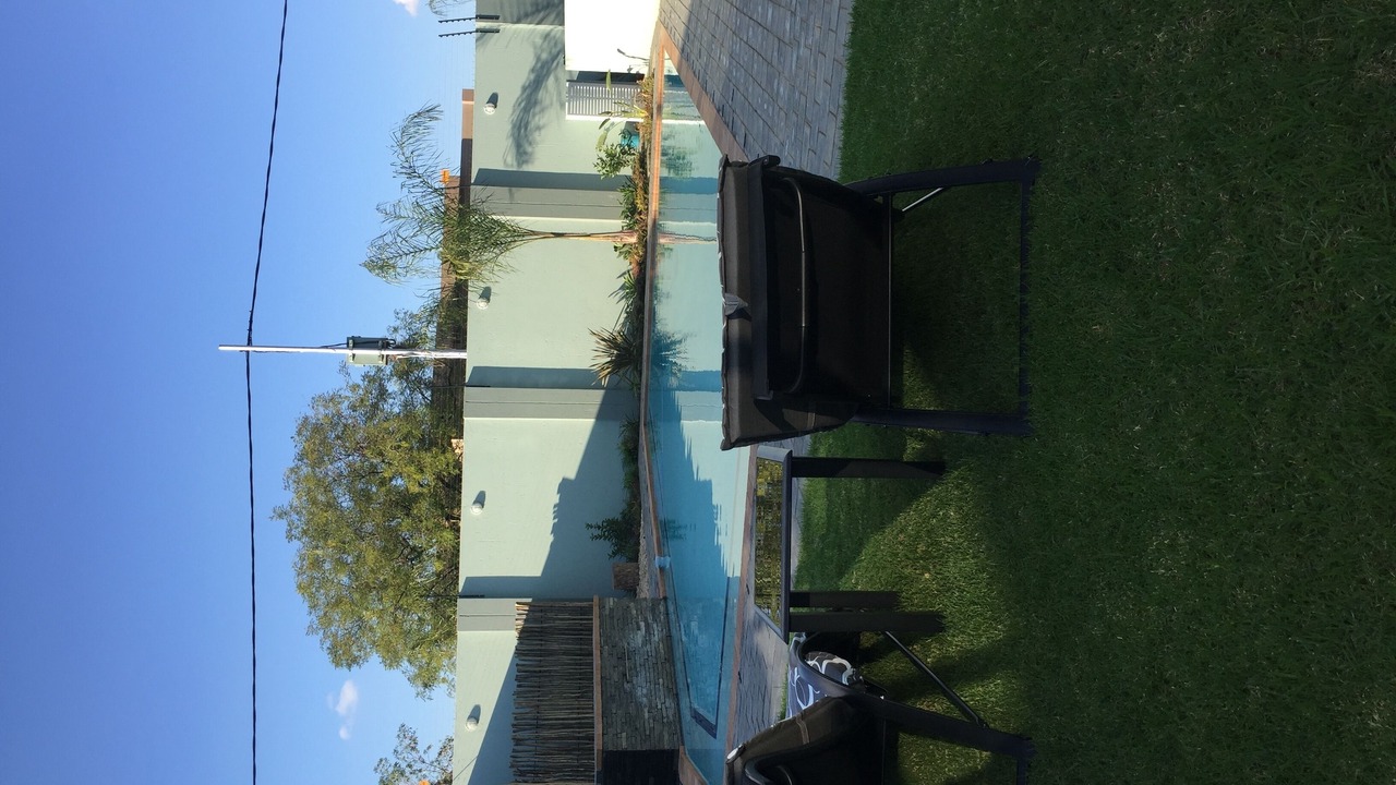 Photo of Outdoor in Robertsham