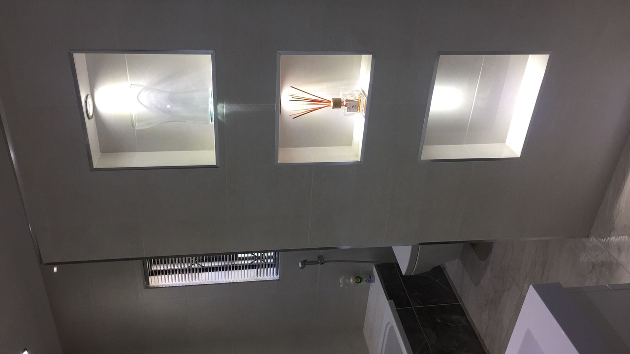 Photo of Bathroom in Robertsham