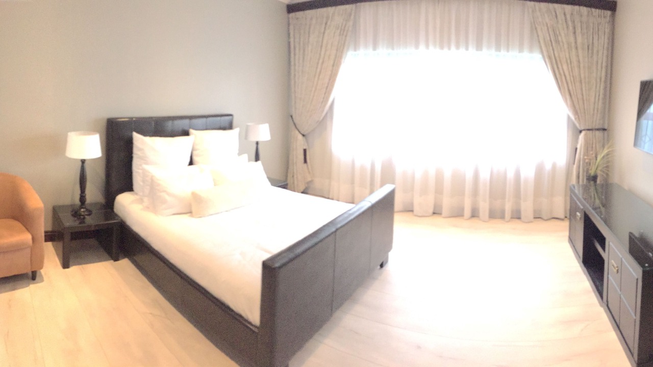 Photo of Bedroom in Robertsham