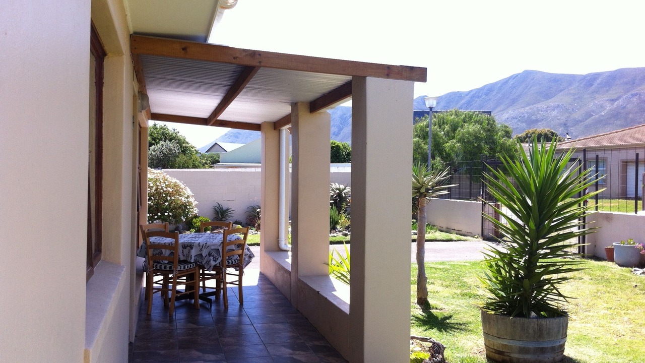 Photo of Outdoor in Sandbaai