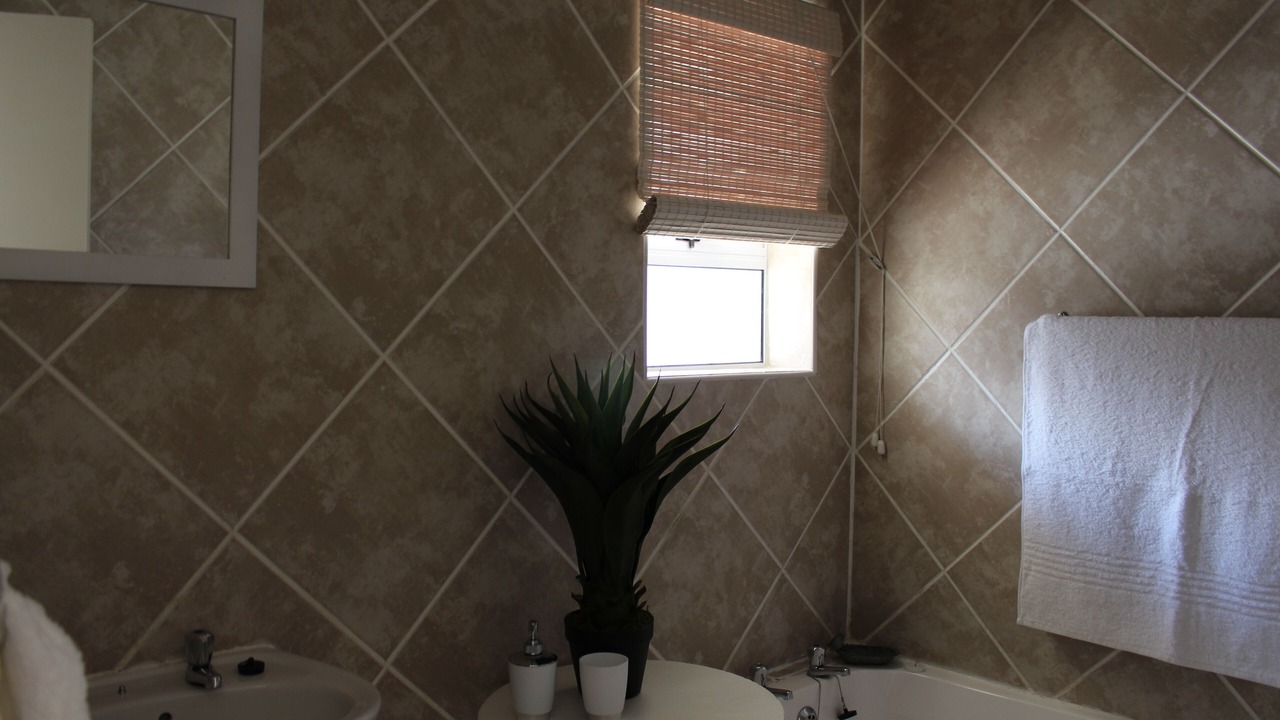 Photo of Bathroom in Trawal