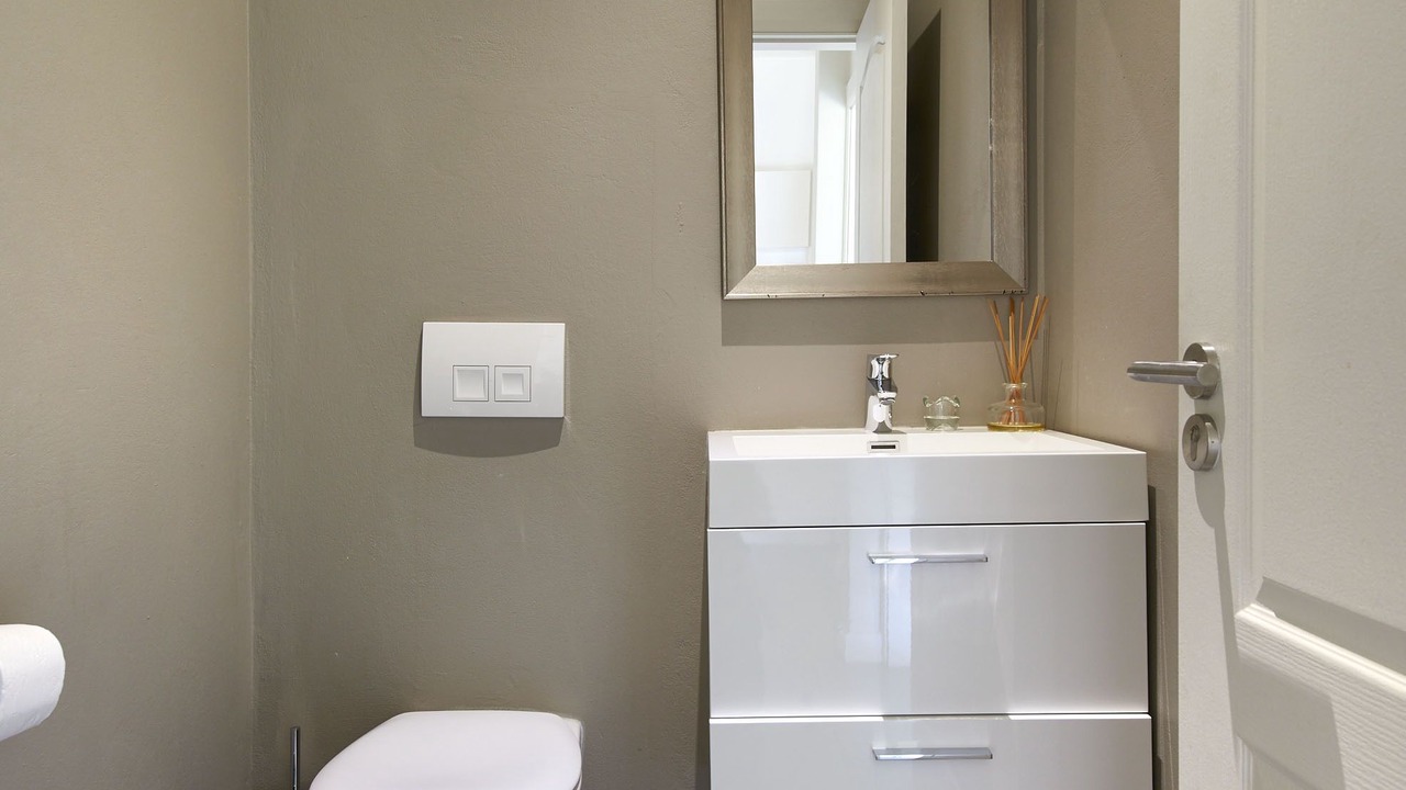 Photo of Bathroom in Greater Johannesburg Metropolitan Area