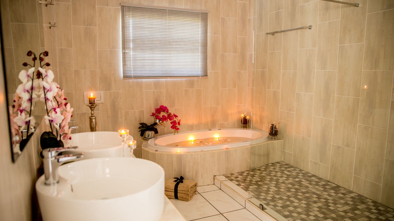 Photo of Bathroom in Hibiscus Coast