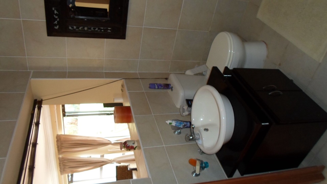 Photo of Bathroom in Trawal