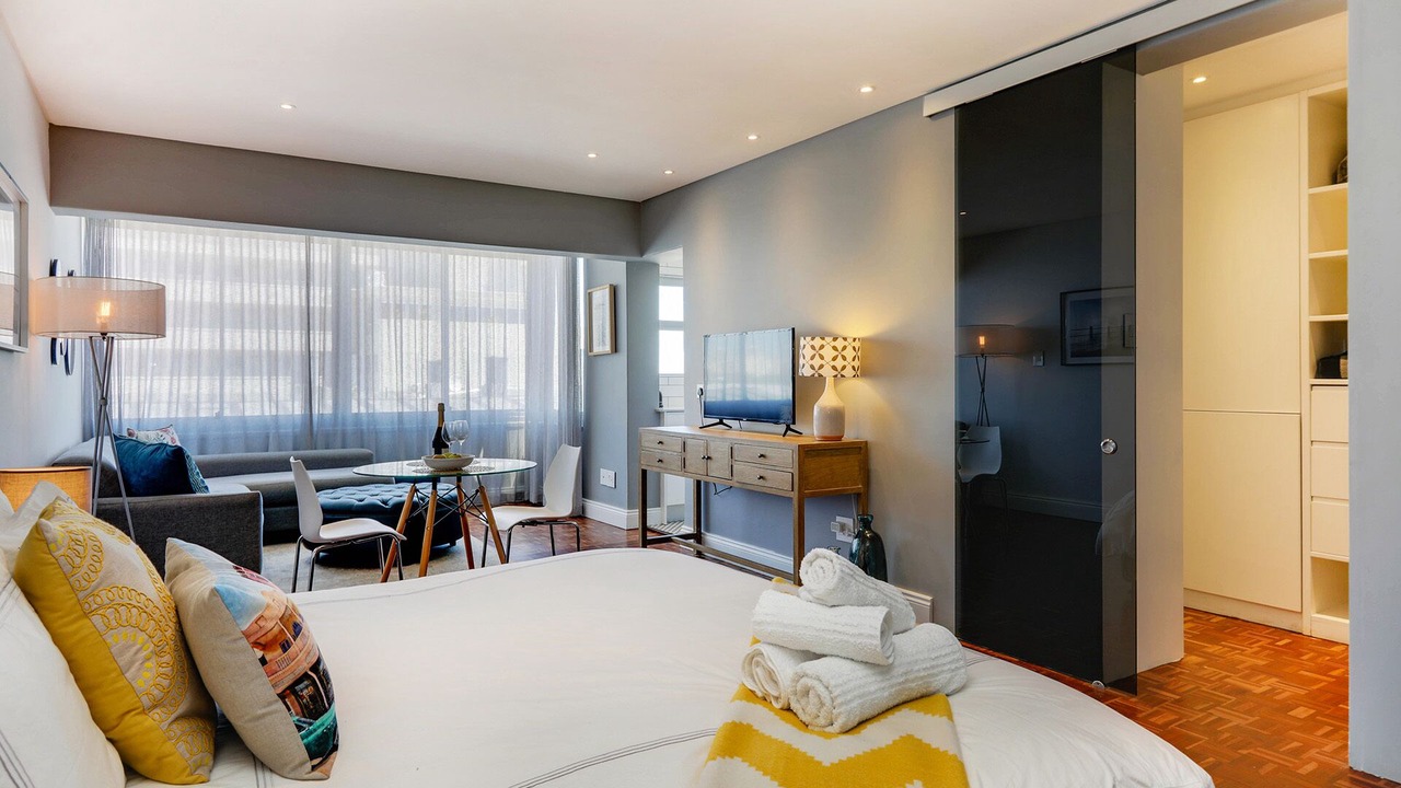 Photo of Bedroom in Mouille Point