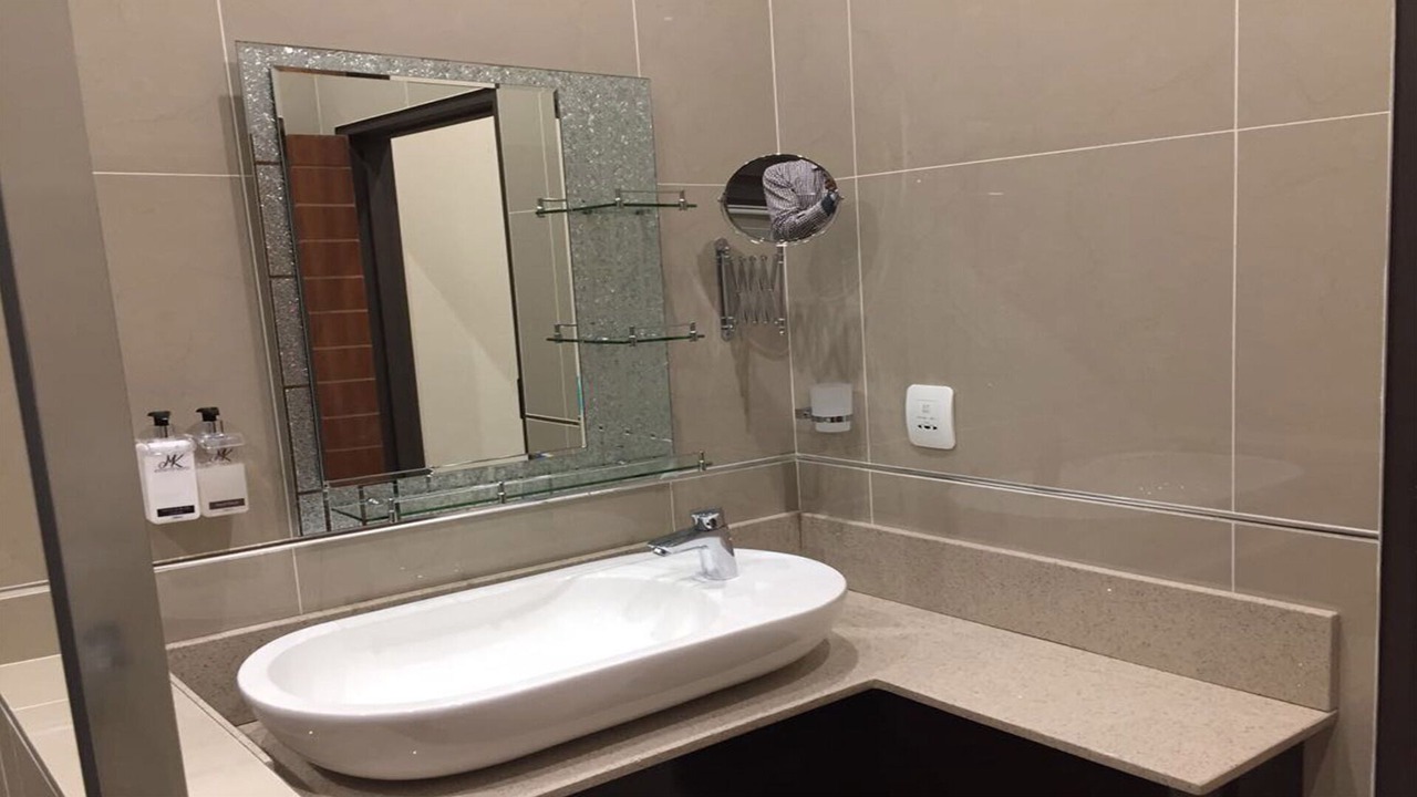 Photo of Bathroom in Greater Johannesburg Metropolitan Area
