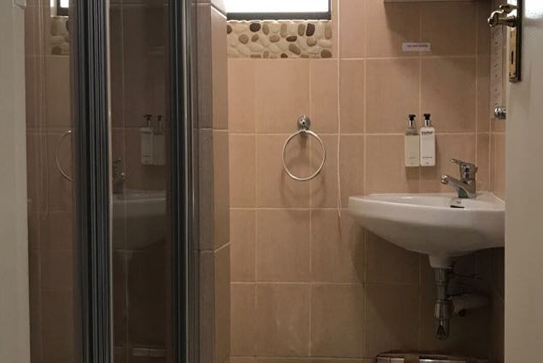 Photo of Bathroom in Greater Johannesburg Metropolitan Area
