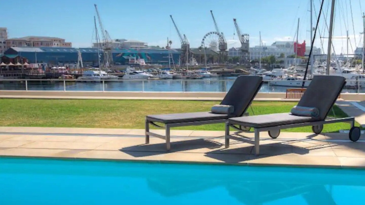 Photo of Outdoor in Victoria and Alfred Waterfront