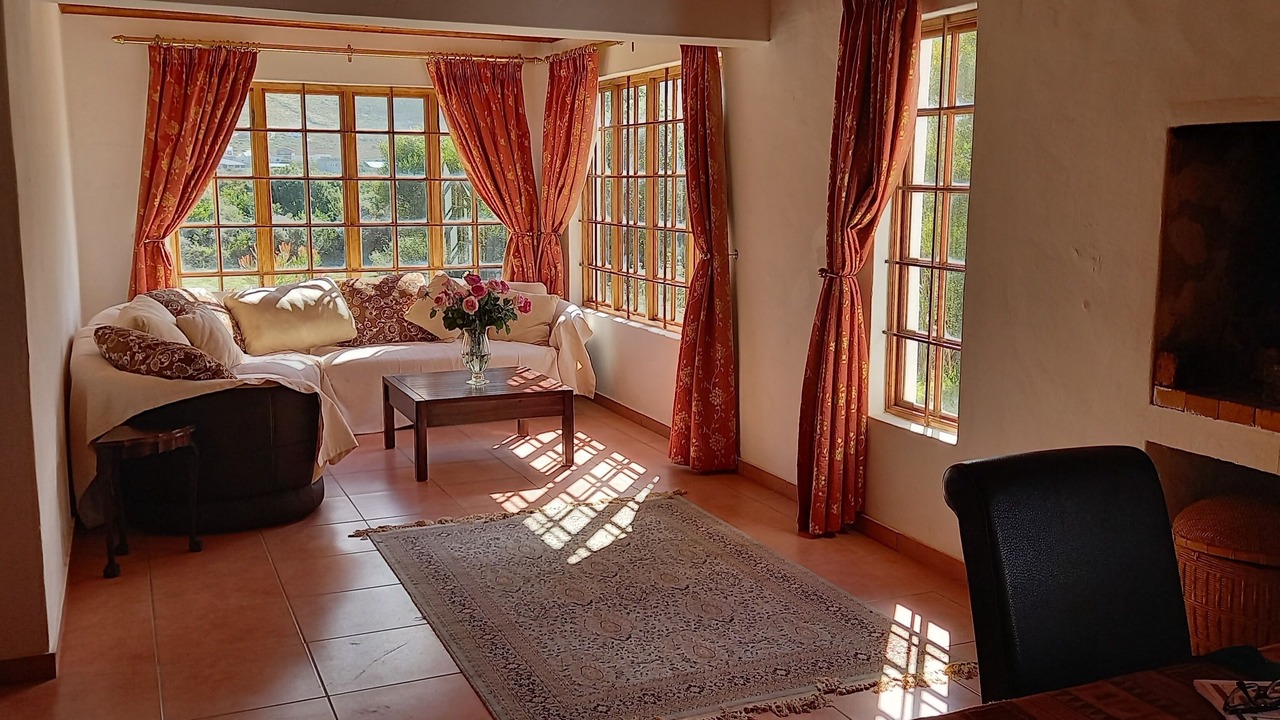 Photo of Livingroom in Betty's Bay