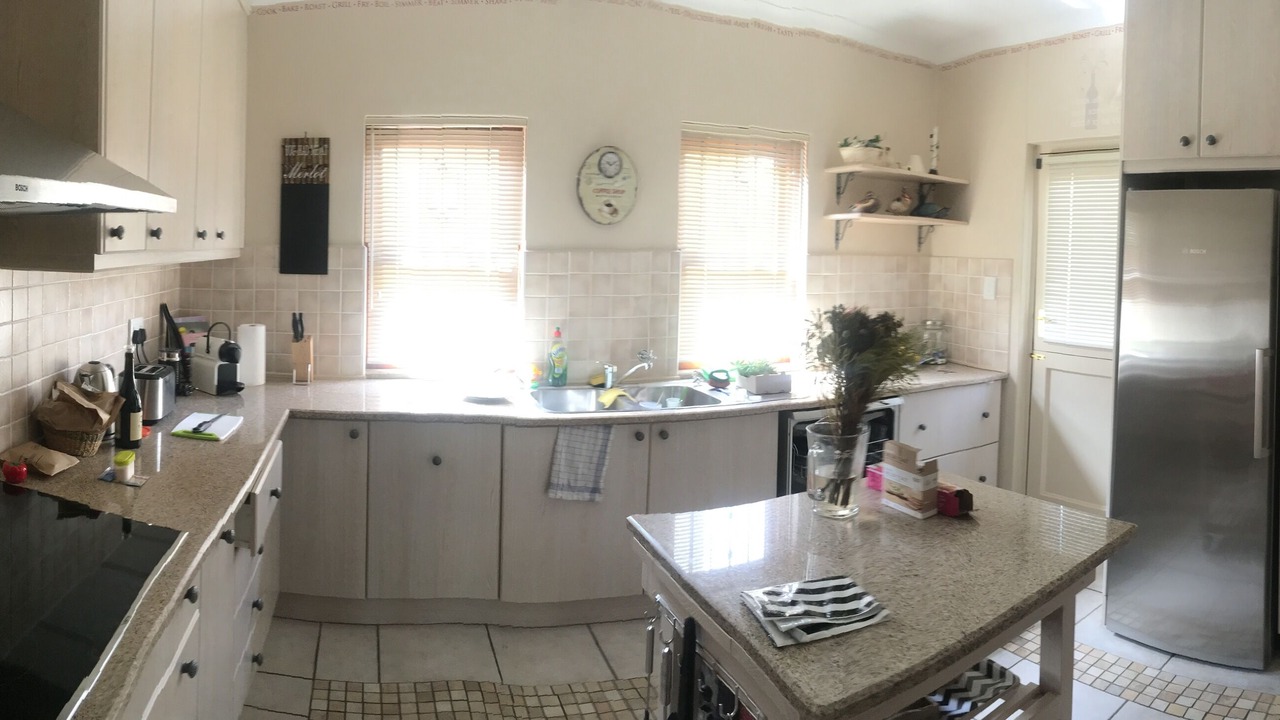 Photo of Kitchen in Rome Glen
