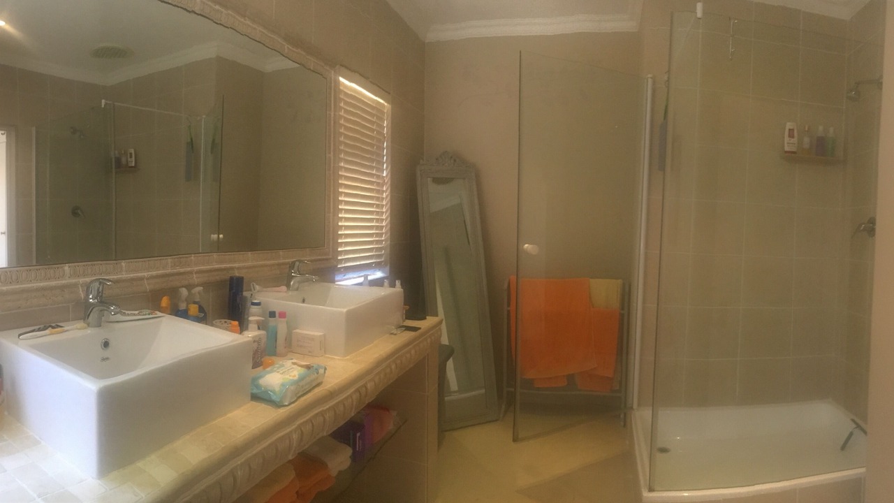 Photo of Bathroom in Rome Glen