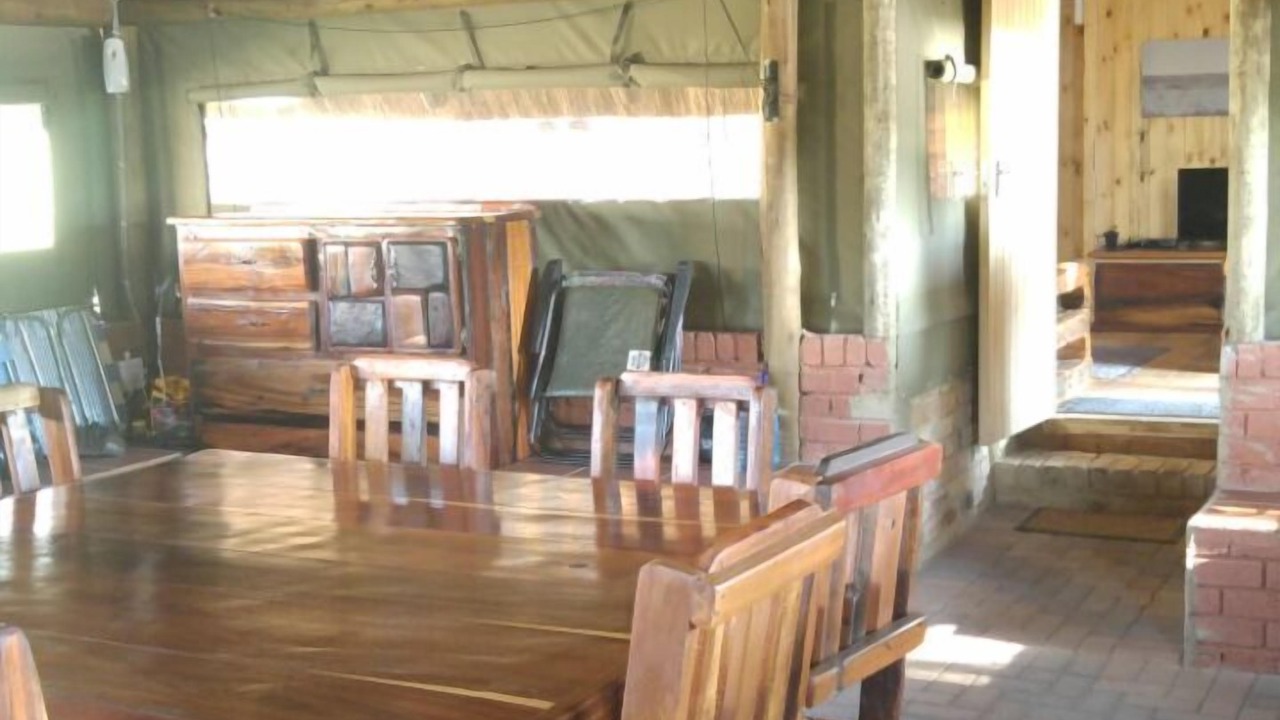 Photo of Others in Parys