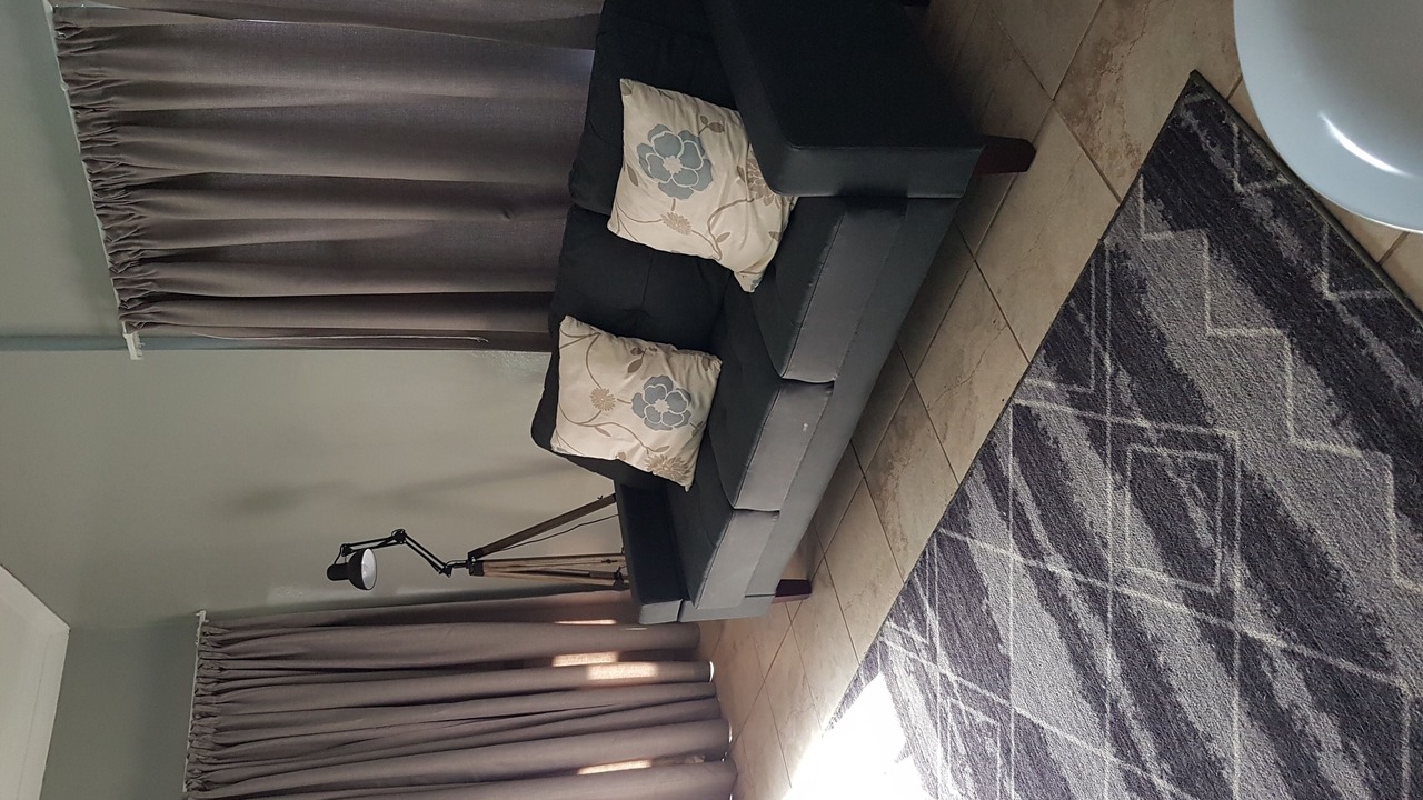 Photo of Livingroom in Elgin