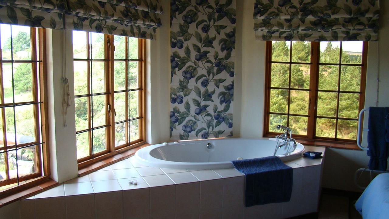 Photo of Bathroom in Nottingham Road