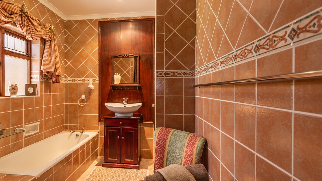 Photo of Bathroom in Eastcliff