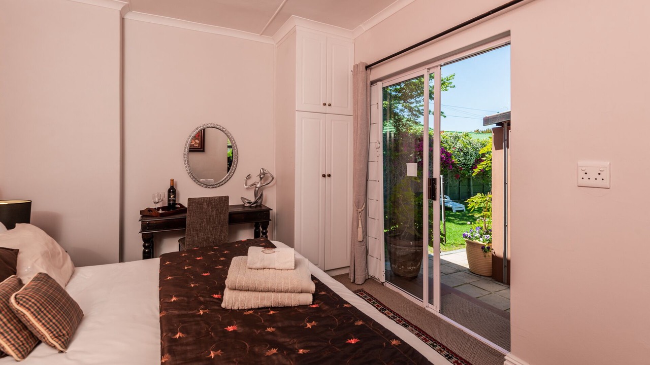 Photo of Bedroom in Eastcliff
