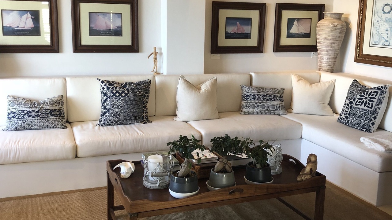 Photo of Livingroom in Bantry Bay