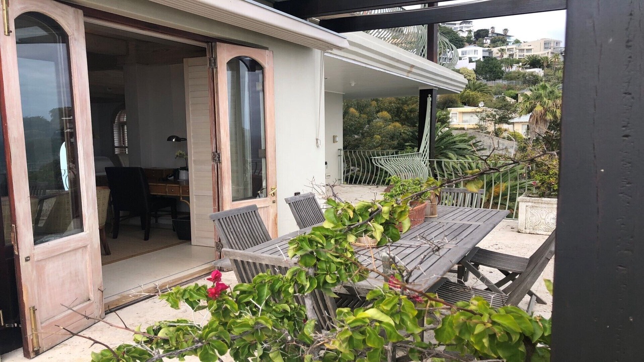 Photo of Outdoor in Bantry Bay