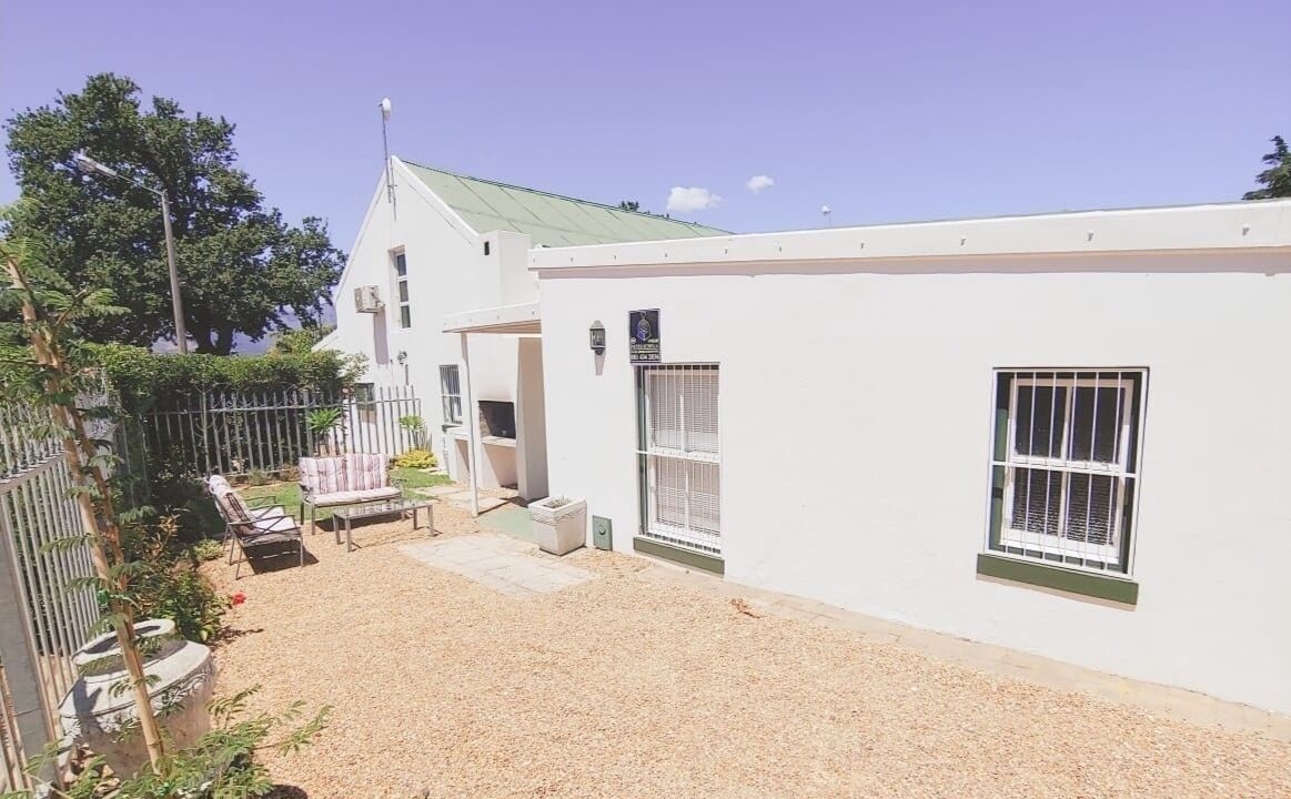 Photo of Others in Paarl
