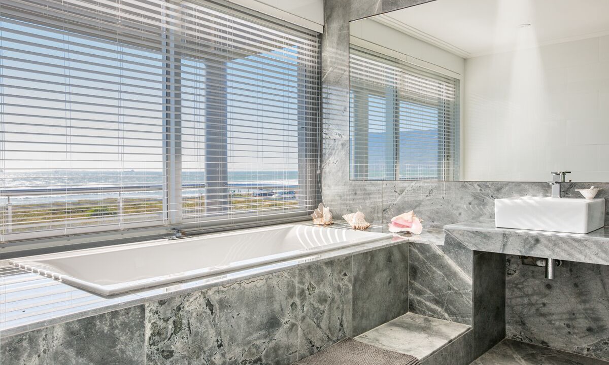 Photo of Bathroom in Sunset Beach