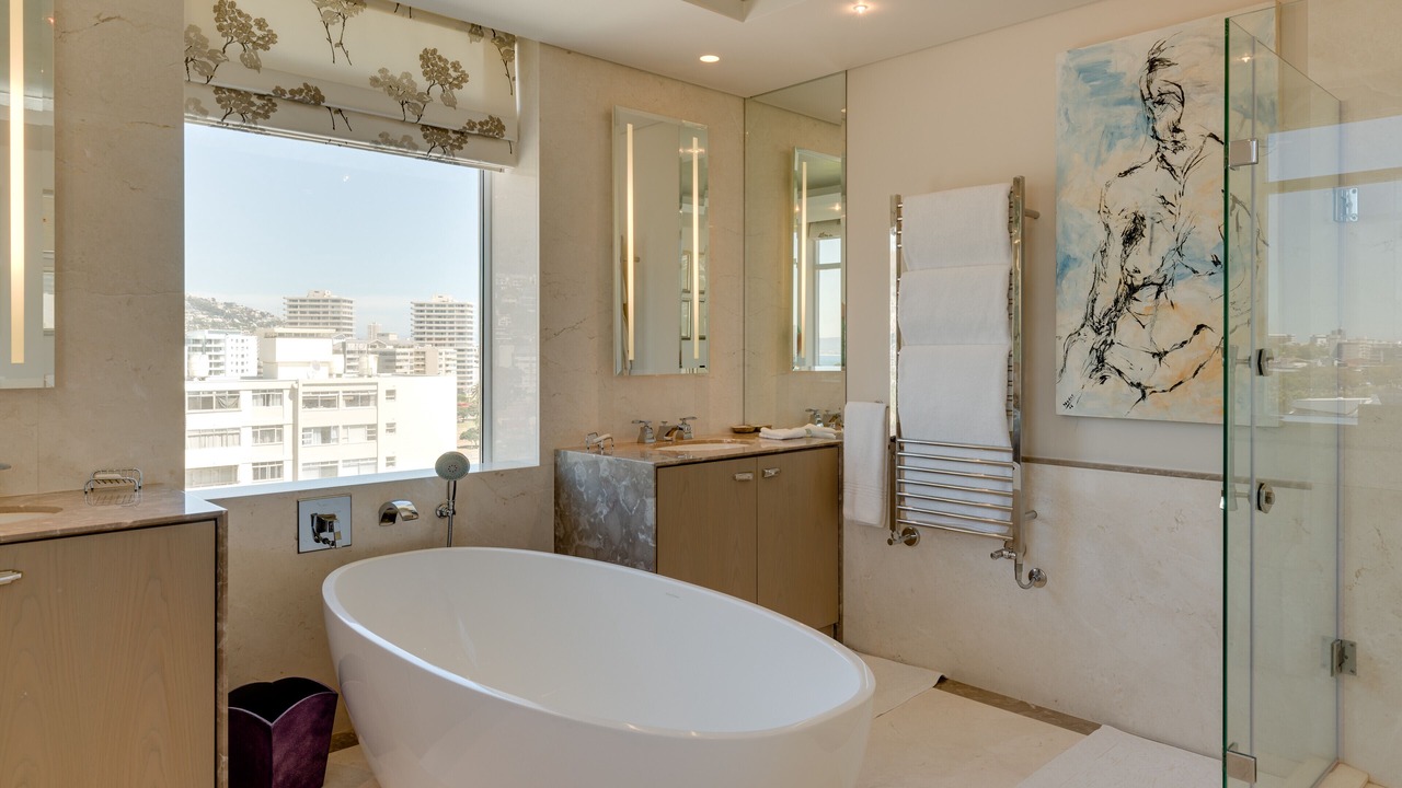 Photo of Bathroom in Mouille Point