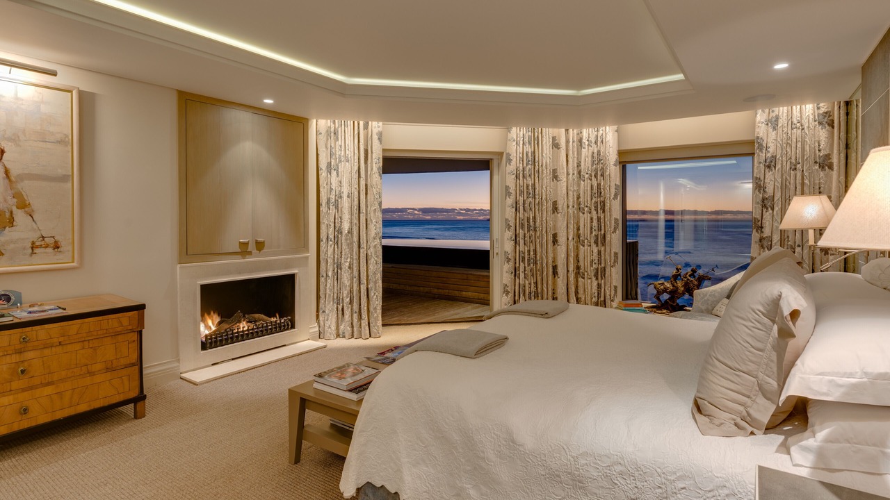 Photo of Bedroom in Mouille Point