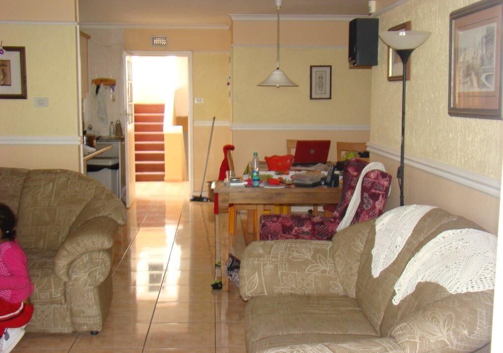 Photo of Livingroom in Shaka's Rock