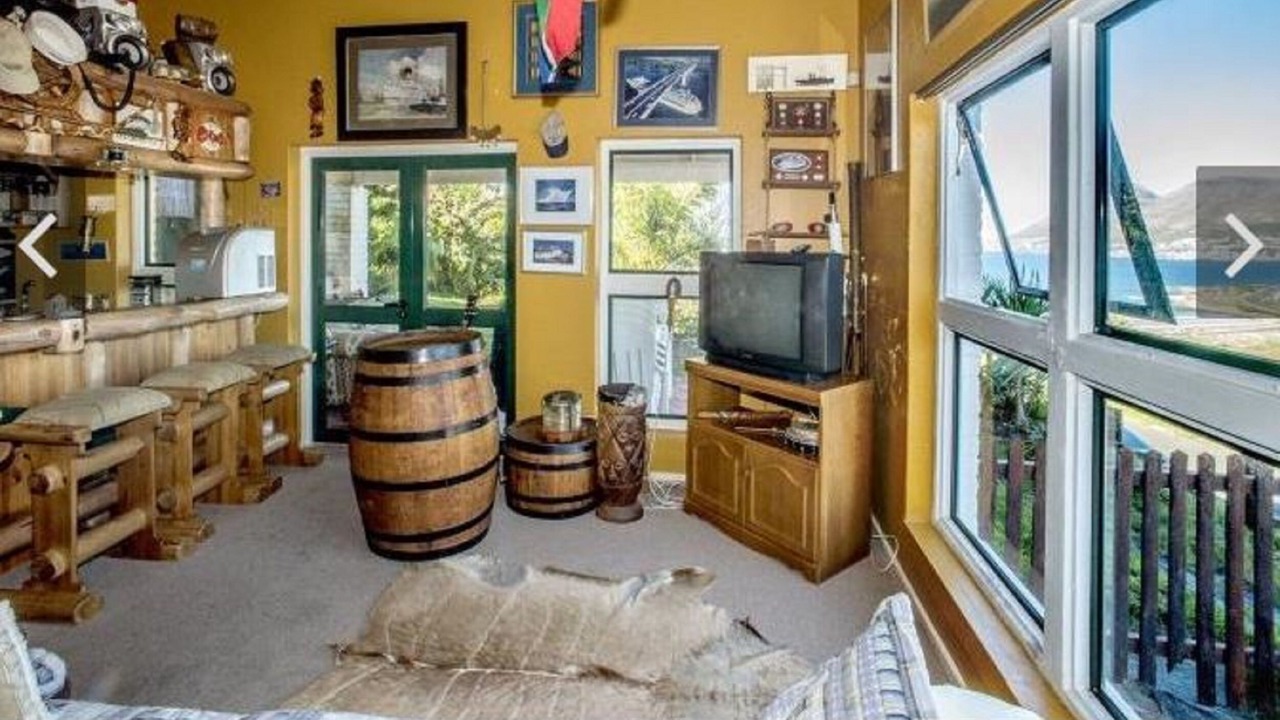 Photo of Livingroom in Fish Hoek