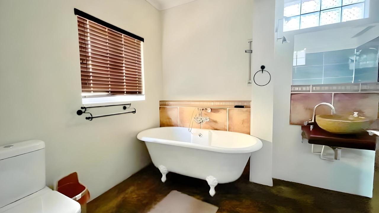 Photo of Bathroom in Berea