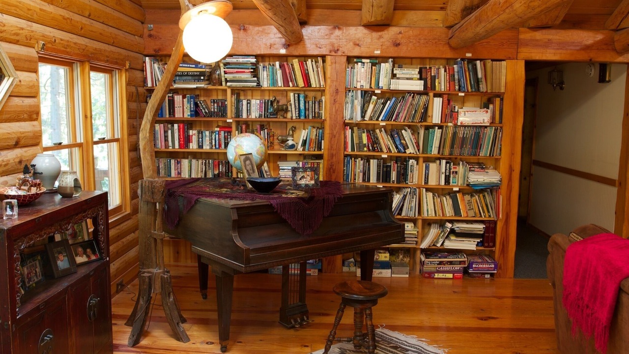 Photo of Bedroom in Nevada City