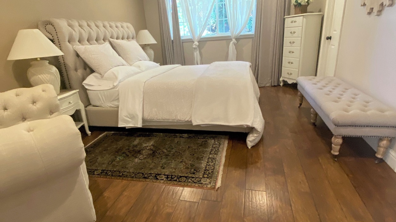 Photo of Bedroom in Centerville