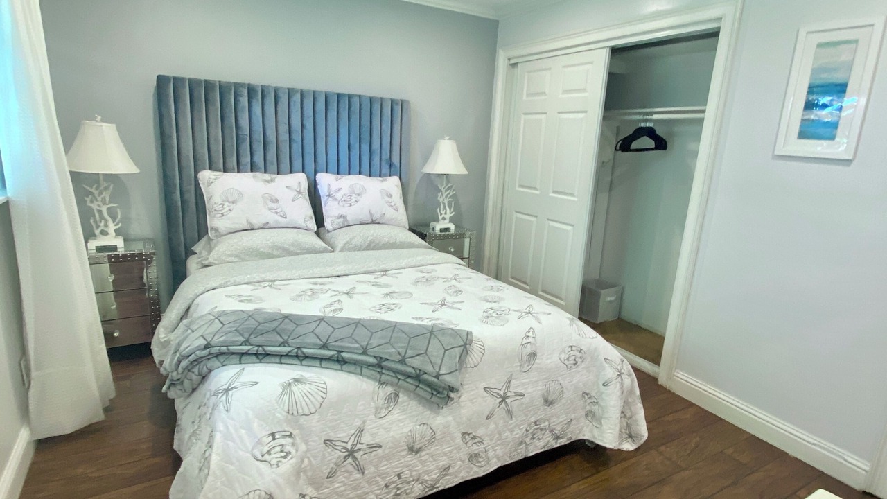 Photo of Bedroom in Centerville