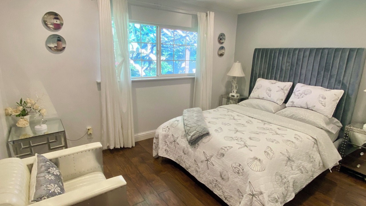 Photo of Bedroom in Centerville