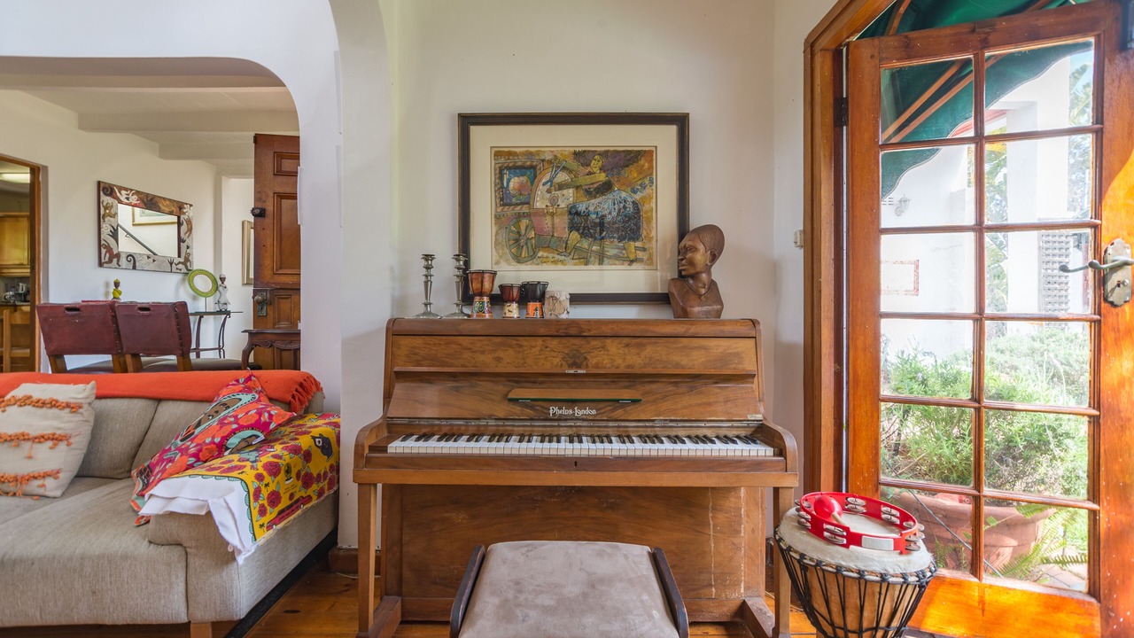 Photo of Bedroom in Camps Bay