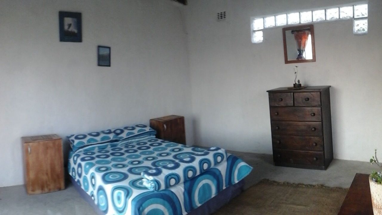 Photo of Bedroom in Lutsheni