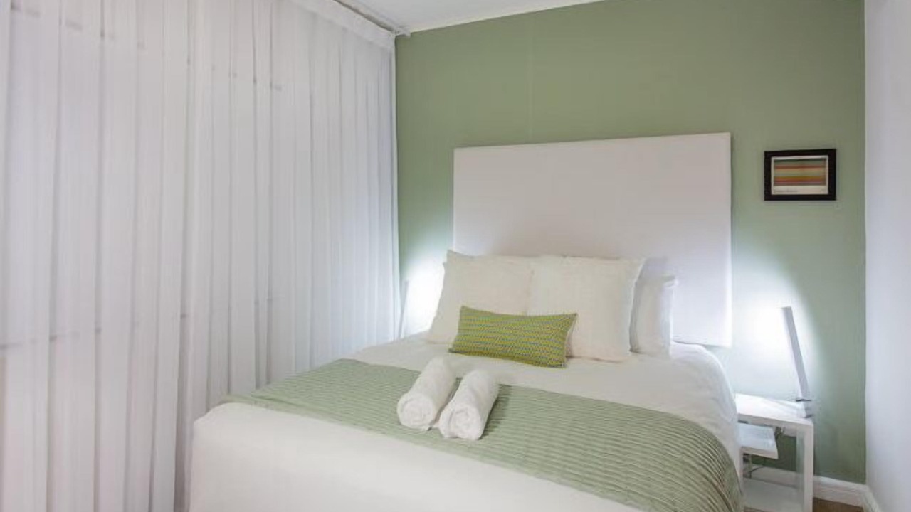 Photo of Bedroom in Cape Town City Centre