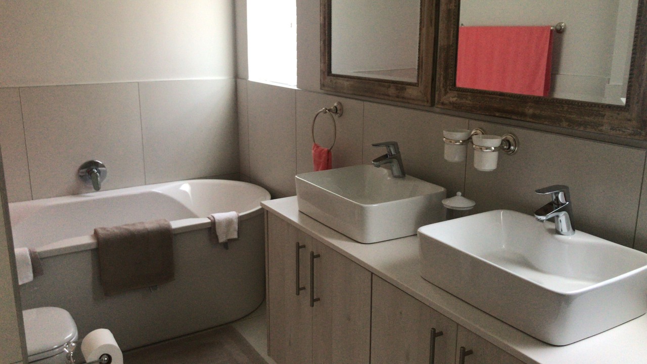 Photo of Bathroom in Trawal