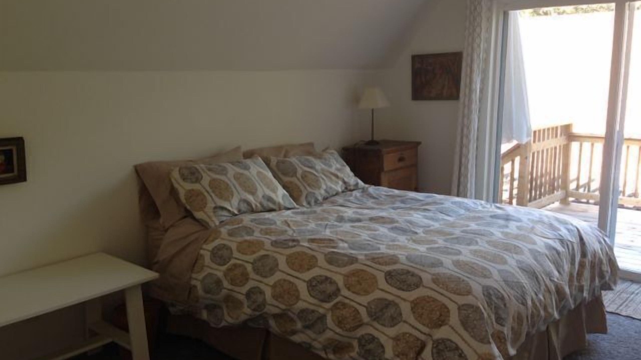 Photo of Bedroom in Sutter Creek