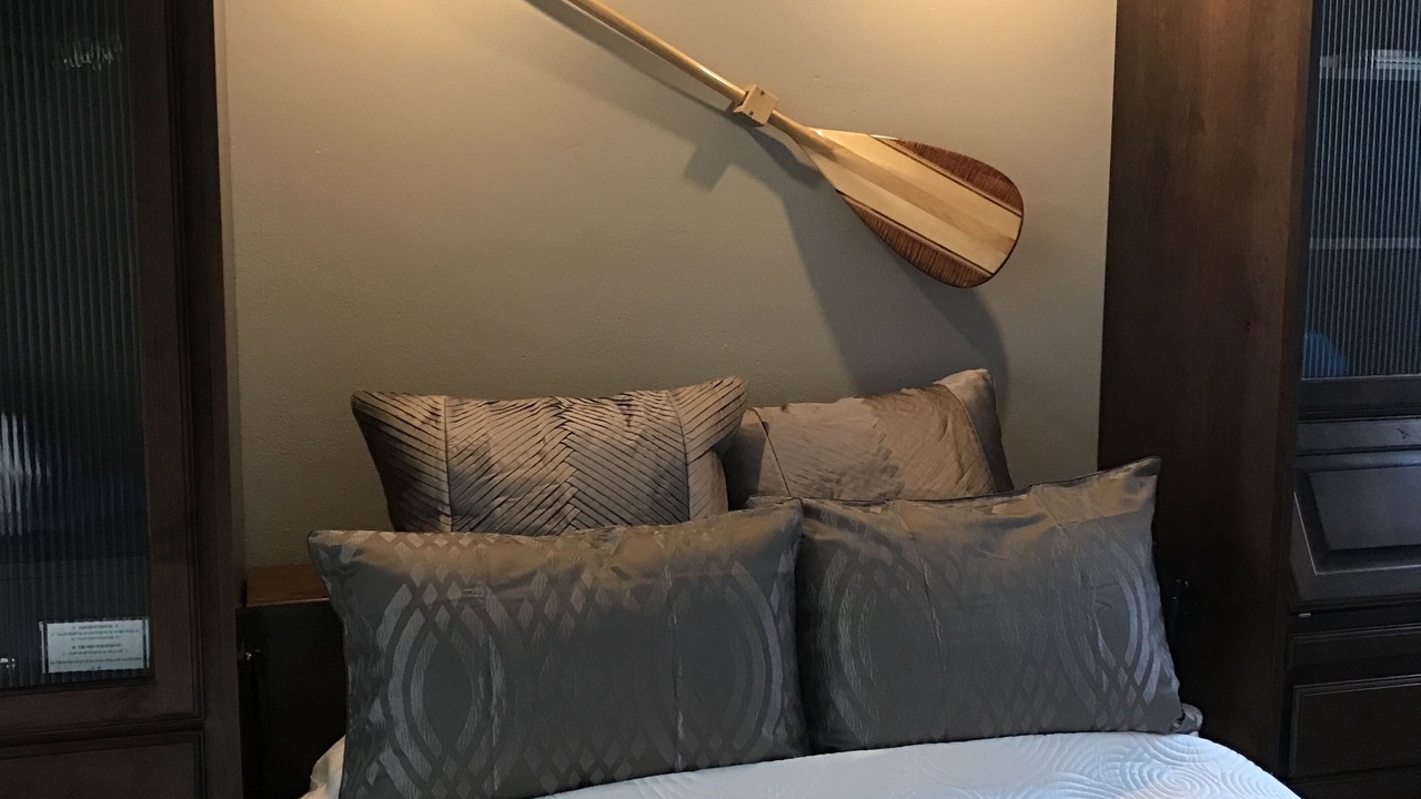 Photo of Bedroom in Cole Valley