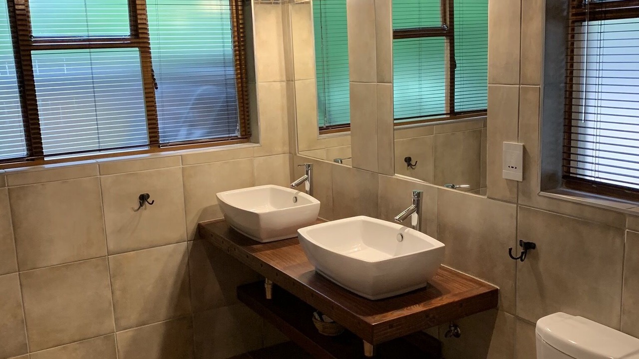 Photo of Bathroom in Phalaborwa