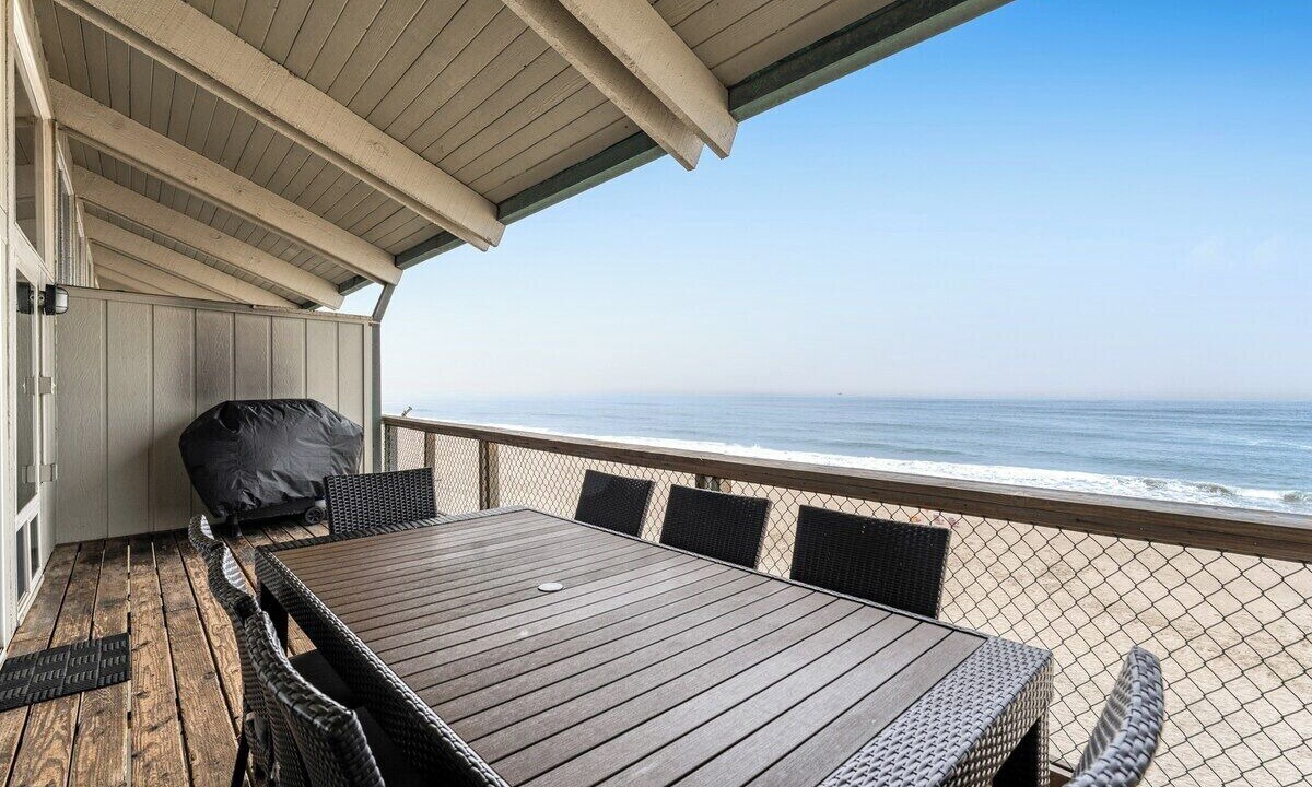 Photo of Patio Balcony in La Selva Beach